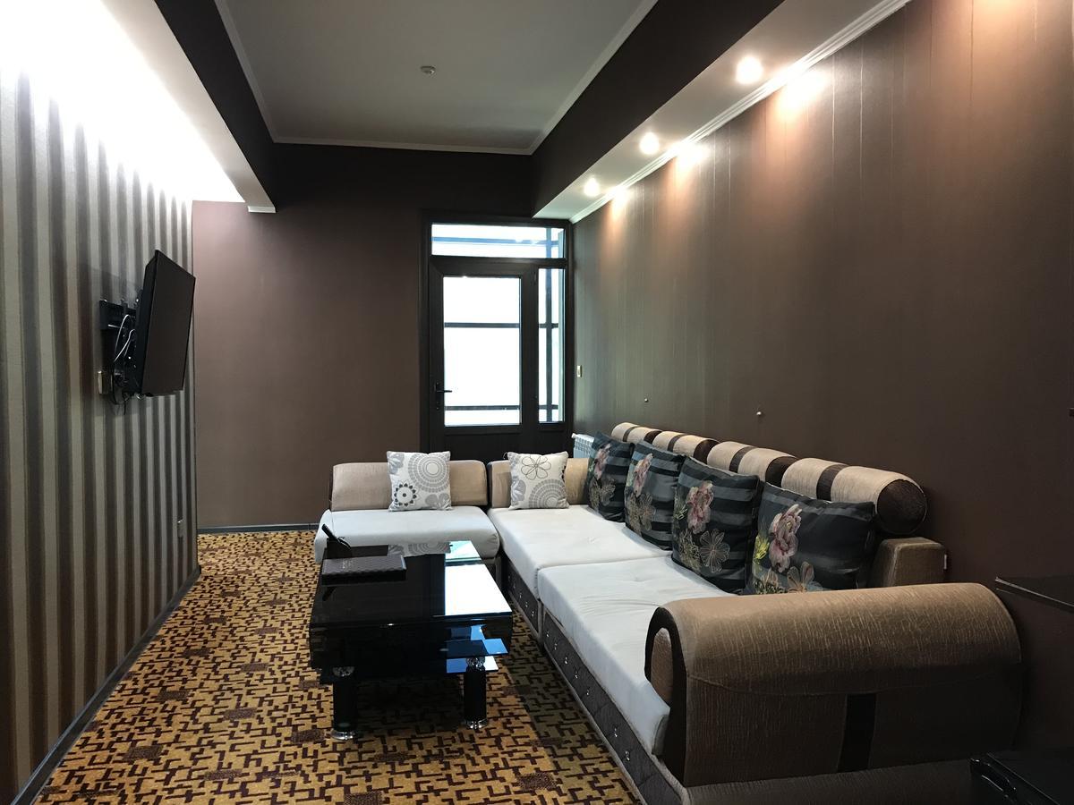 Hotel Zhibek Zholy Schymkent Exterior foto